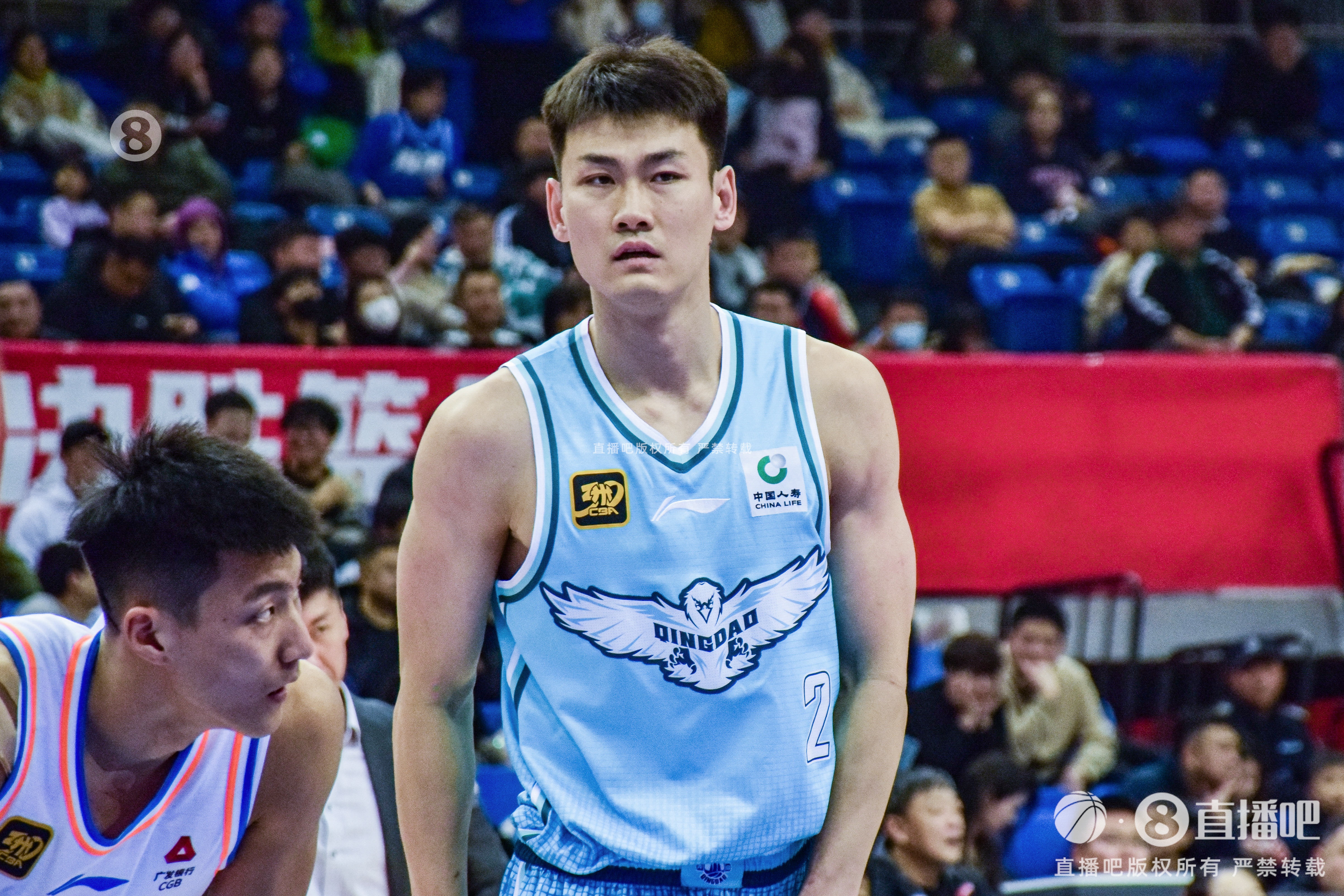 青岛男篮锁定锋线核心 王睿泽签三年C类合同