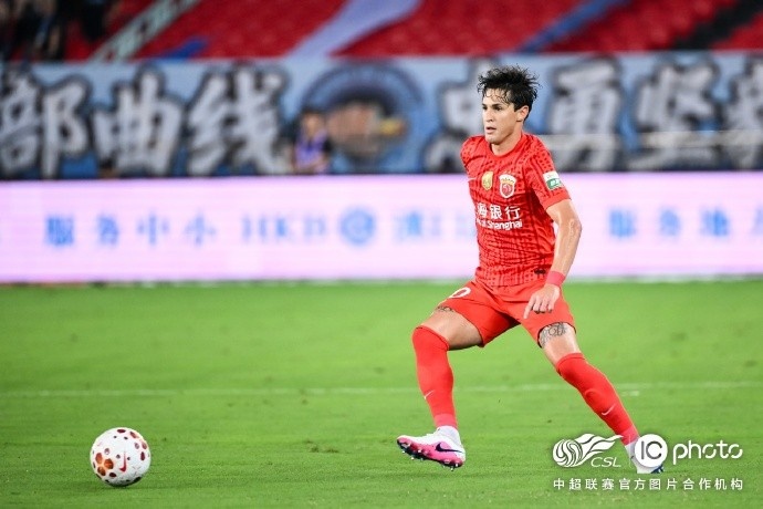 安佩姆梅开二度 海港客场3-2力克三镇