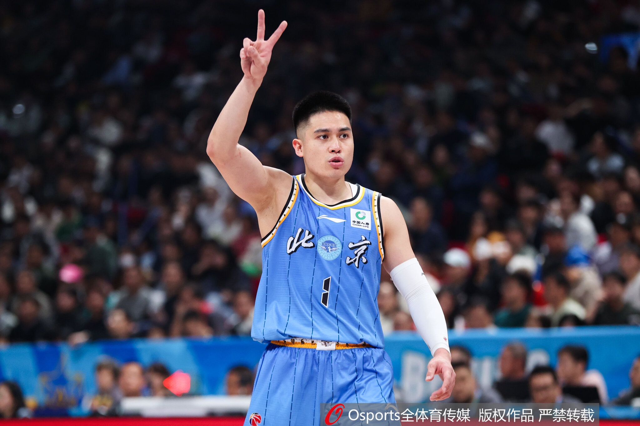 李永瀚随队雅安确认续约 陈盈骏续约形势乐观