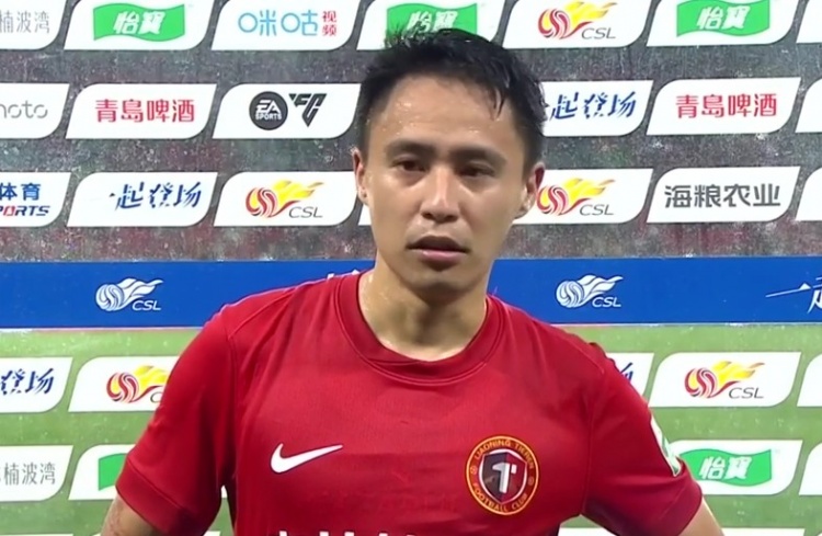 连追3球!臧一锋:教练在中场休息时布置了新战术 也鼓舞了士气 连追3球!臧一锋:教练在中场休息时布置了新战术 也鼓舞了士气