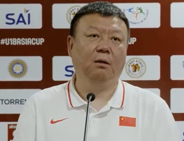 中国U18男篮夺亚洲杯亚军!王建军:有点遗憾 希望在未来夺得冠军 中国U18男篮夺亚洲杯亚军!王建军:有点遗憾 希望在未来夺得冠军