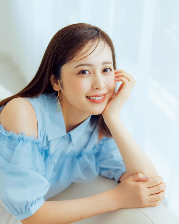 渡边雄太妻子带娃观战世预赛晒照:👶🏻第一次看篮球比赛 渡边雄太妻子带娃观战世预赛晒照:👶🏻第一次看篮球比赛