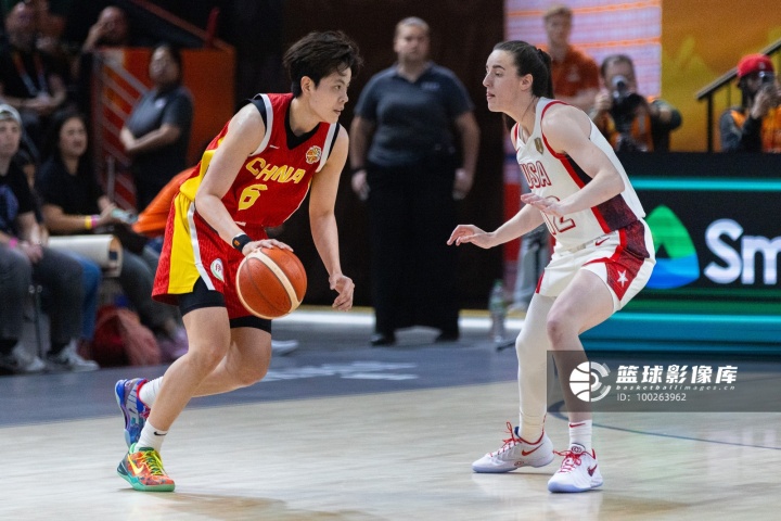 媒体人：后面的队伍很难给中国女篮制造这么大的压力 外线会反弹